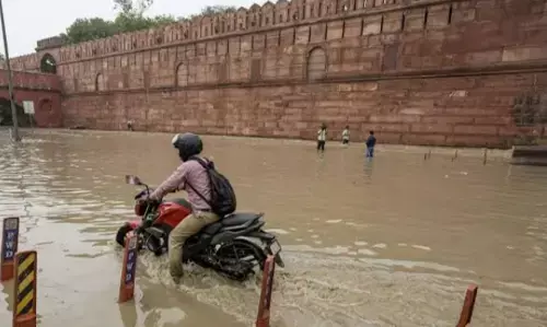 दिल्ली बाढ़: लाल किला 14 जुलाई तक आगंतुकों के लिए रहेगा बंद दिल्ली बाढ़: लाल किला 14 जुलाई तक आगंतुकों के लिए रहेगा बंद