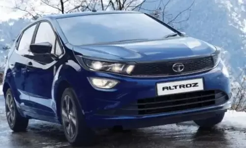 Tata Altroz: किफायती और फीचर से भरपूर CNG कार, जानें स्पेसिफिकेशन यहां Tata Altroz: किफायती और फीचर से भरपूर CNG कार, जानें स्पेसिफिकेशन यहां