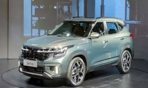 2023 किआ सेल्टोस फेसलिफ्ट की बुकिंग 25000 रुपये के साथ शुरू