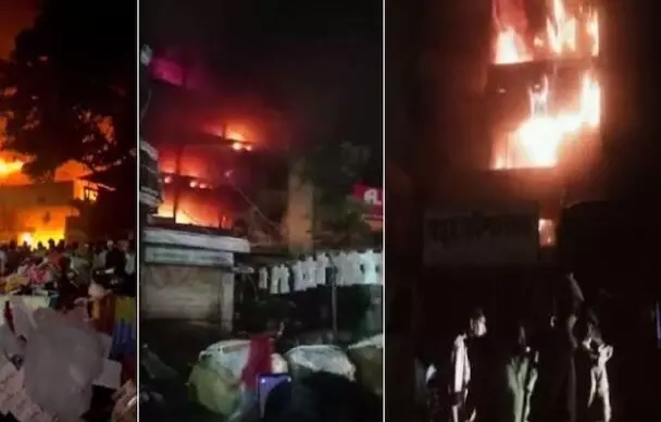 दिल्ली के उस रेस्टोरेंट का लाइसेंस रद्द, जहां लिफ्ट में फंसे थे 10 लोग दिल्ली के उस रेस्टोरेंट का लाइसेंस रद्द, जहां लिफ्ट में फंसे थे 10 लोग