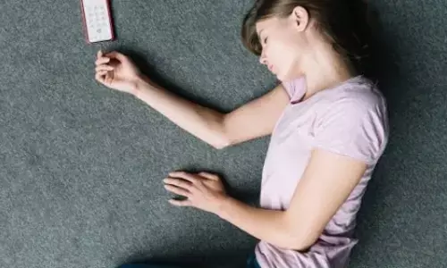 दिल्ली स्टेडियम के पास बेहोश मिली महिला, परिवार का पता लगाने में जुटी पुलिस