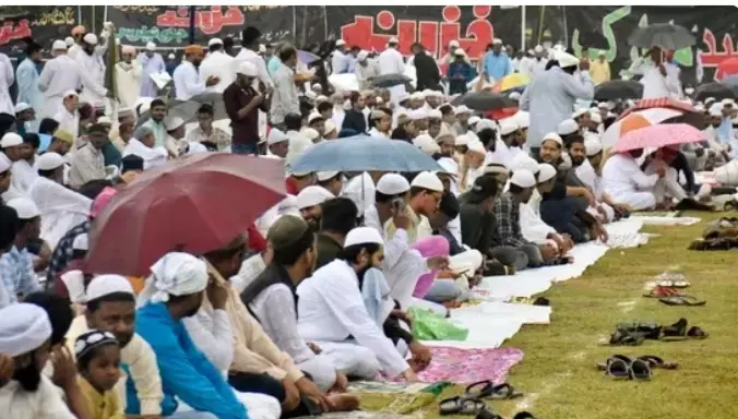 नोएडा पुलिस ने लागू की, धारा 144 सार्वजनिक स्थानों पर नहीं कर पाएंगे नमाज नोएडा पुलिस ने लागू की, धारा 144 सार्वजनिक स्थानों पर नहीं कर पाएंगे नमाज