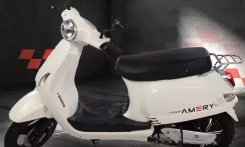 E-Sprinto Amery: यह इलेक्ट्रिक स्कूटर 6 सेकेंड में पकड़ लेता है 40 किमी प्रति घंटे की स्पीड!