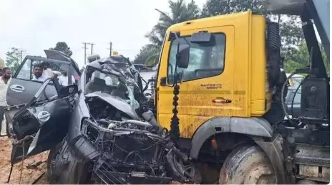 बेंगलुरु में ट्रक और एक्सयूवी की टक्कर से हुई 4 लोगों की मौत