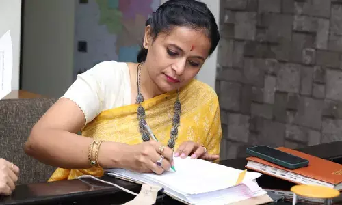 IAS Ranu Sahu : आईएएस रानू साहू को ED ने किया गिरफ्तार, जानिए- क्या है पूरा मामला