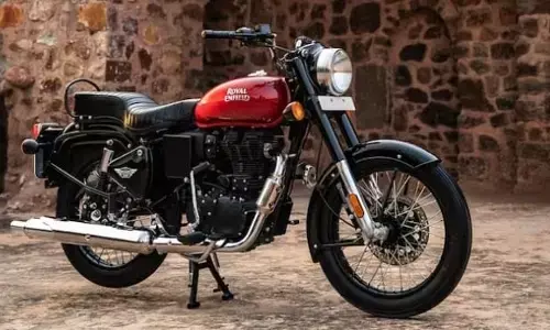 2023 रॉयल एनफील्ड बुलेट 350 भारत में 30 अगस्त को लॉन्च,यहां देखें कीमत, फीचर्स, स्पेक्स