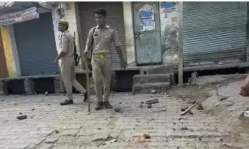 कांवड़ यात्रा के दौरान पथराव को लेकर बरेली में तनाव