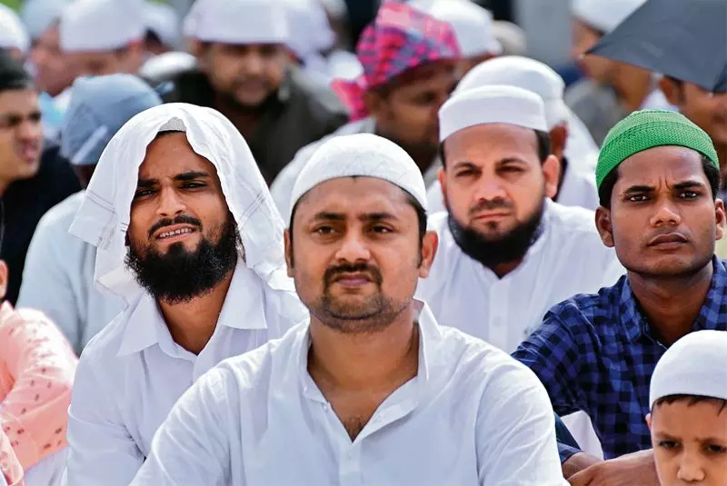 पश्चिम बंगाल के मुसलमानों का रुझान TMC से हट कर कांग्रेस और लेफ्ट की तरफ बढ़ा पश्चिम बंगाल के मुसलमानों का रुझान TMC से हट कर कांग्रेस और लेफ्ट की तरफ बढ़ा