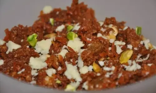 खजूर हलवा: स्वाद के साथ-साथ सेहत के लिए भी है फायदेमंद,जानें रेसिपी खजूर हलवा: स्वाद के साथ-साथ सेहत के लिए भी है फायदेमंद,जानें रेसिपी