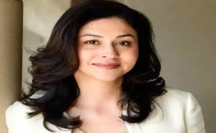 सफलता की कहानी: पुणे की लड़की ने अमेरिका में स्थापित की 75,000 करोड़ की कंपनी, बनी दूसरी सेल्फ-मेड अमीर महिला सफलता की कहानी: पुणे की लड़की ने अमेरिका में स्थापित की 75,000 करोड़ की कंपनी, बनी दूसरी सेल्फ-मेड अमीर महिला