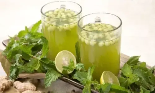 पुदीना जलजीरा: गर्मियों में अपने आप को तरोताजा करने के लिए बनाएं यह कूल ड्रिंक पुदीना जलजीरा: गर्मियों में अपने आप को तरोताजा करने के लिए बनाएं यह कूल ड्रिंक