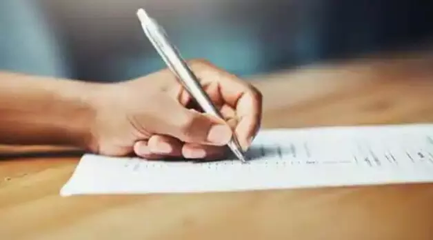 2018 से उच्च शिक्षण संस्थानों में आत्महत्या से 98 छात्रों की मौत 2018 से उच्च शिक्षण संस्थानों में आत्महत्या से 98 छात्रों की मौत