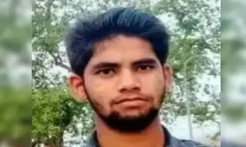 बिहार: पीएम मोदी, सीएम योगी के आधार कार्ड से छेड़छाड़ करने वाले शख्स को पुलिस ने किया गिरफ्तार बिहार: पीएम मोदी, सीएम योगी के आधार कार्ड से छेड़छाड़ करने वाले शख्स को पुलिस ने किया गिरफ्तार