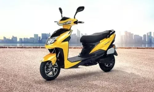 जॉन्टी ईवी स्कूटर सिंगल चार्ज रूल्स रोड पर 100 किमी की रेंज के साथ