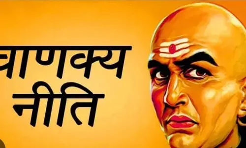 महिलाएं करे जब यह काम तो पुरुषों को तुरंत झुका लेनी चाहिए अपनी नजरें, नहीं तो हो जाएगा अनर्थ
