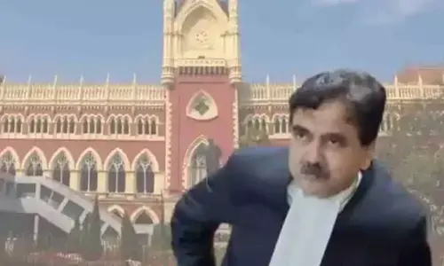 कोलकाता:जस्टिस अभिजीत गंगोपाध्याय की सलाह जरूरत पड़ने पर योगी आदित्यनाथ के बुलडोजर का करें इस्तेमाल कोलकाता:जस्टिस अभिजीत गंगोपाध्याय की सलाह जरूरत पड़ने पर योगी आदित्यनाथ के बुलडोजर का करें इस्तेमाल