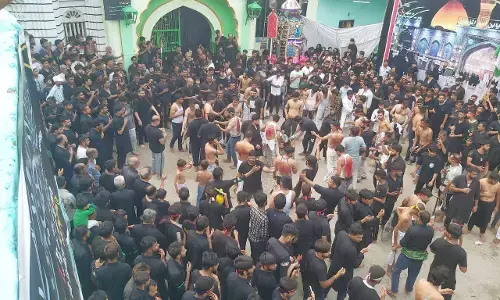 मुजफ्फरनगर में मोहर्रम पर इमामबाड़ा में आशूरा मनाया गया