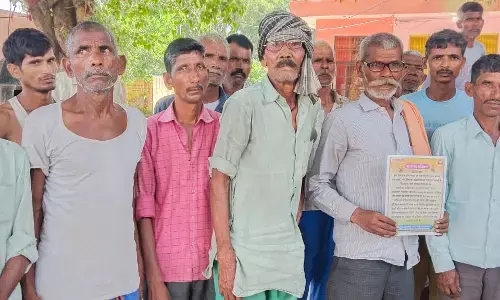 दलित दिहाड़ी मजदूर की हरौरा गांव में हुई पंचायत दलित दिहाड़ी मजदूर की हरौरा गांव में हुई पंचायत