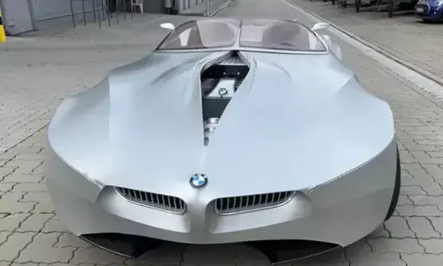 बीएमडब्ल्यू जीना: क्रांतिकारी आकार बदलने वाली कार जो जीवित ऑटोमोबाइल को फिर से करती है परिभाषित