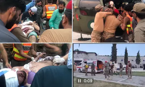 पाकिस्तान में बहुत बड़ा हादसा : रैली के दौरान बम धमाका, 39 की मौत, 200 से ज्यादा घायल पाकिस्तान में बहुत बड़ा हादसा : रैली के दौरान बम धमाका, 39 की मौत, 200 से ज्यादा घायल