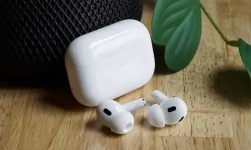 फ्लिपकार्ट पर Apple AirPods Pro मात्र 690 रुपये में, जानें विवरण फ्लिपकार्ट पर Apple AirPods Pro मात्र 690 रुपये में, जानें विवरण