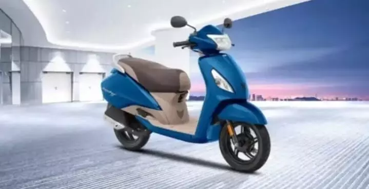 TVS ने स्मार्टएक्सोनेक्ट तकनीक के साथ नया ज्यूपिटर ZX किया लॉन्च TVS ने स्मार्टएक्सोनेक्ट तकनीक के साथ नया ज्यूपिटर ZX किया लॉन्च