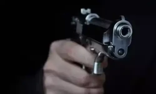 बिहार के मुंगेर में 31 वर्षीय आईटीसी कर्मचारी की गोली मारकर कर दी गई हत्या बिहार के मुंगेर में 31 वर्षीय आईटीसी कर्मचारी की गोली मारकर कर दी गई हत्या