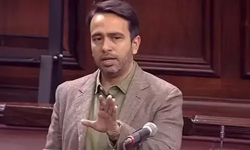 जन प्रतिनिधियों की उम्र कम करने के मुद्दे पर जयंत चौधरी का निजी विधेयक राज्यसभा में विचार हेतु पेश-राष्ट्रीय लोक दल जन प्रतिनिधियों की उम्र कम करने के मुद्दे पर जयंत चौधरी का निजी विधेयक राज्यसभा में विचार हेतु पेश-राष्ट्रीय लोक दल