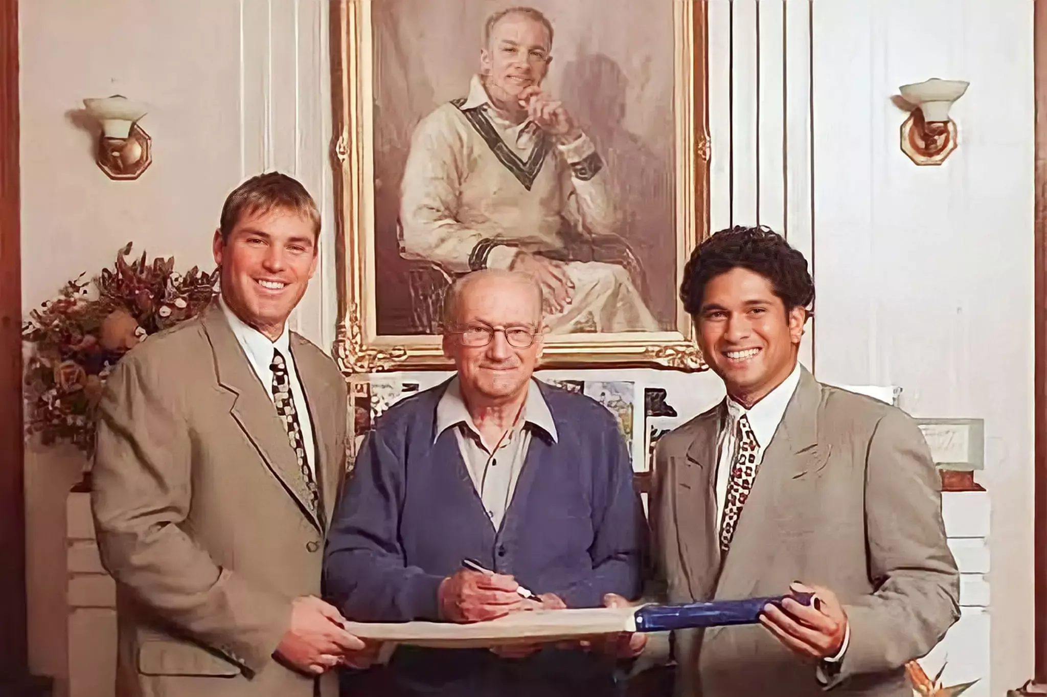 अपने 90वें जन्मदिन के मौके पर क्रिकेट के सर्वकालिक महान बल्लेबाज सर डॉन ब्रैडमैन ने सचिन तेंदुलकर और शेन वॉर्न को एक साथ अपने घर बुलाया अपने 90वें जन्मदिन के मौके पर क्रिकेट के सर्वकालिक महान बल्लेबाज सर डॉन ब्रैडमैन ने सचिन तेंदुलकर और शेन वॉर्न को एक साथ अपने घर बुलाया