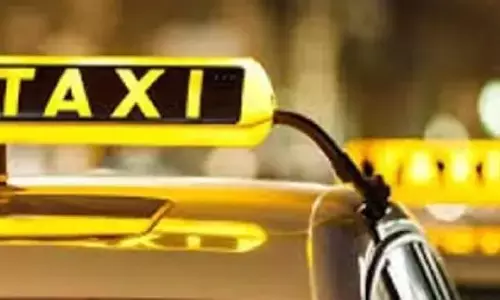 ग्रेटर नोएडा में बंदूक की नोक पर कैब यूजर से की लूट, यूपीआई अकाउंट किया खाली ग्रेटर नोएडा में बंदूक की नोक पर कैब यूजर से की लूट, यूपीआई अकाउंट किया खाली