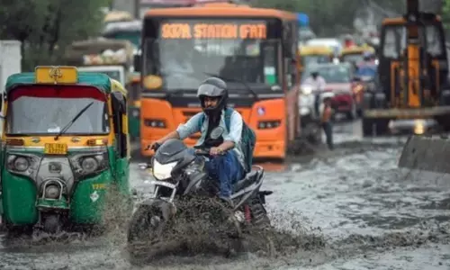 आईएमडी का आज उत्तराखंड और इन राज्यों के लिए भारी बारिश का अलर्ट. आईएमडी का आज उत्तराखंड और इन राज्यों के लिए भारी बारिश का अलर्ट.