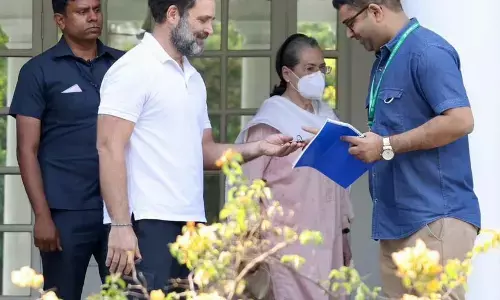 अब राहुल जायेंगे अपने पुराने बंगले में, अपने संसदीय क्षेत्र वायनाड भी जाने का कार्यक्रम, बोले मेरा घर पूरा हिंदुस्तान! अब राहुल जायेंगे अपने पुराने बंगले में, अपने संसदीय क्षेत्र वायनाड भी जाने का कार्यक्रम, बोले मेरा घर पूरा हिंदुस्तान!