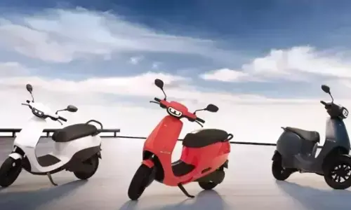Ola S1X: 15 अगस्त को लॉन्च होगा नया इलेक्ट्रिक स्कूटर! Ola S1X: 15 अगस्त को लॉन्च होगा नया इलेक्ट्रिक स्कूटर!