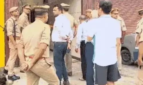 पति-पत्नी की हत्या की पूरी कहानी:मुझे रस्सी से बांधकर चादर से ढक दिया,दादी अकेले बदमाशों से भिड़ गईं थीं पति-पत्नी की हत्या की पूरी कहानी:मुझे रस्सी से बांधकर चादर से ढक दिया,दादी अकेले बदमाशों से भिड़ गईं थीं