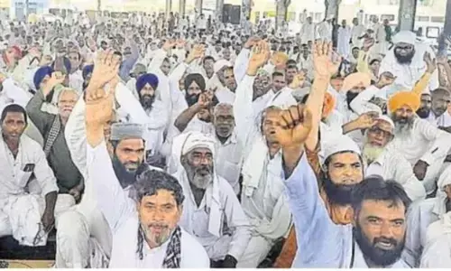 हरियाणा की खापों, कृषि संघों ने महापंचायत में मोनू मानेसर की गिरफ्तारी की मांग की