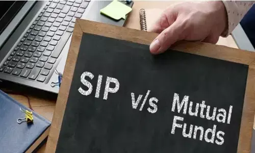 म्यूचुअल फंड बनाम एसआईपी: लाभ के लिए चुनें अपना रास्ता