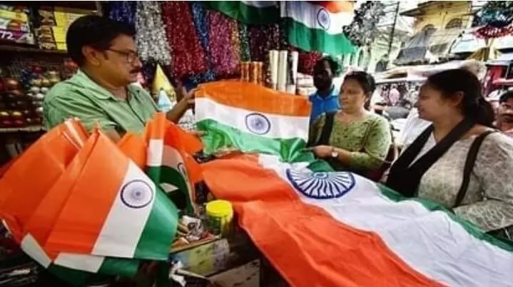 हर घर तिरंगा अभियान पर किया जा रहा है फोकस,प्रयागराज के 9 लाख घरों तक पहुंचेगा तिरंगा हर घर तिरंगा अभियान पर किया जा रहा है फोकस,प्रयागराज के 9 लाख घरों तक पहुंचेगा तिरंगा