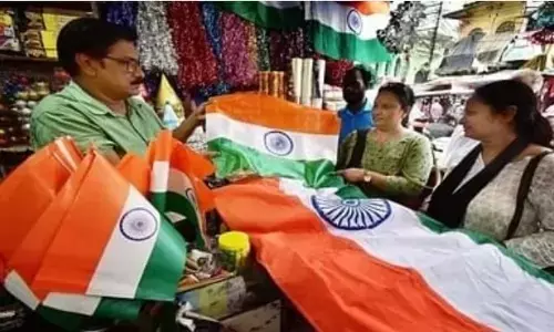 हर घर तिरंगा अभियान पर किया जा रहा है फोकस,प्रयागराज के 9 लाख घरों तक पहुंचेगा तिरंगा