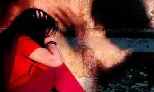 यूपी के लखीमपुर में दलित बहनों से सामूहिक दुष्कर्म और हत्या के मामले में चार दोषी पकड़े गए यूपी के लखीमपुर में दलित बहनों से सामूहिक दुष्कर्म और हत्या के मामले में चार दोषी पकड़े गए