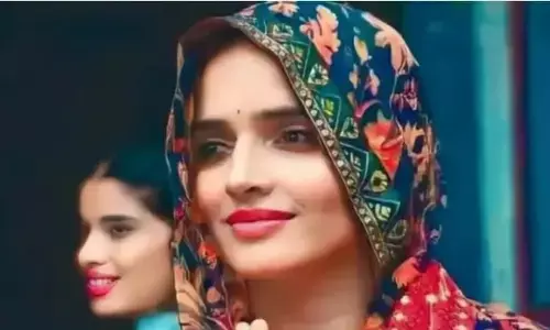 सीमा हैदर की बॉलीवुड में एंट्री पर MNS ने दिया आखिरी अल्टीमेटम, दी हंगामे की धमकी! सीमा हैदर की बॉलीवुड में एंट्री पर MNS ने दिया आखिरी अल्टीमेटम, दी हंगामे की धमकी!