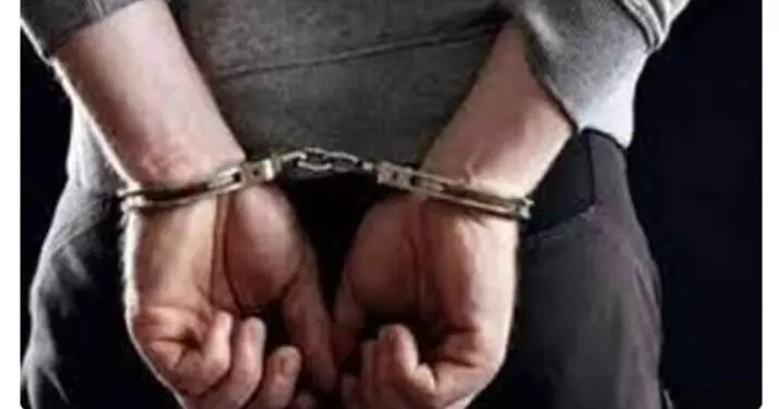 अदालत ने दिल्ली उच्च न्यायालय परिसर से लैपटॉप, आईपैड चोरी करने की आरोपी महिला को जमानत देने से कर दिया इनकार अदालत ने दिल्ली उच्च न्यायालय परिसर से लैपटॉप, आईपैड चोरी करने की आरोपी महिला को जमानत देने से कर दिया इनकार