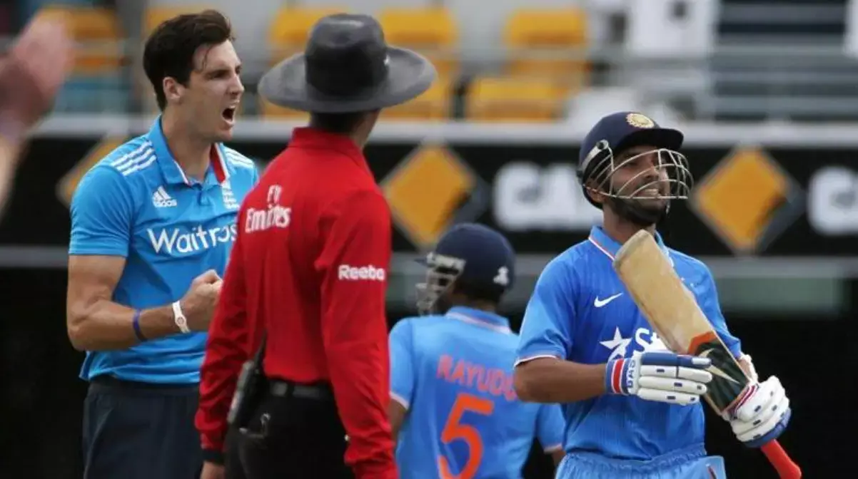 क्रिकेट फैंस को लगा बड़ा झटका, इस स्टार तेज गेंदबाज खिलाड़ी ने अचानक किया संन्यास का ऐलान!