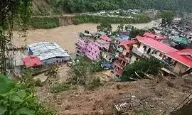 it is raining heavily in himachal pradesh 51 deaths in devastation from shimla to solan, search for many missing continues