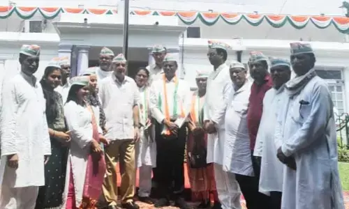 स्वतंत्रता दिवस का पावन पर्व कांग्रेस मुख्यालय पर बड़े हष॔ोल्लास के साथ मना स्वतंत्रता दिवस का पावन पर्व कांग्रेस मुख्यालय पर बड़े हष॔ोल्लास के साथ मना