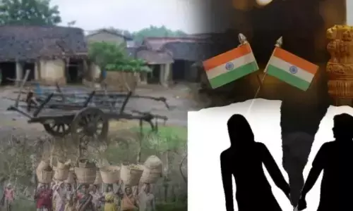 पति ने मजदूरी करके पत्नी को पढ़ाया, सरकारी नौकरी मिलने के बाद पत्नी ने बना ली पति से दूरी पति ने मजदूरी करके पत्नी को पढ़ाया, सरकारी नौकरी मिलने के बाद पत्नी ने बना ली पति से दूरी