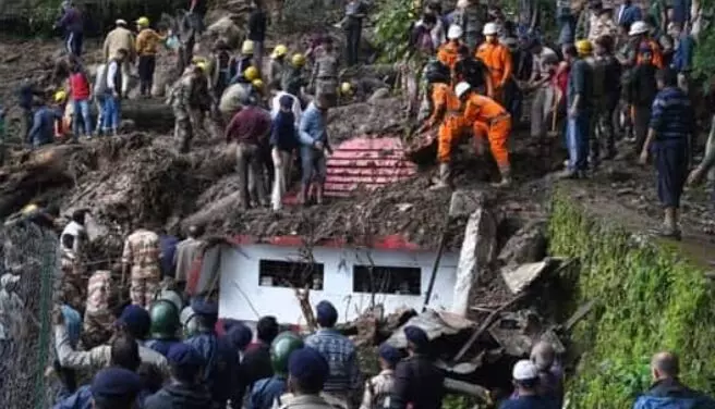 हिमाचल में भारी बारिश जारी, 60 से ज्यादा की मौत, शिमला, मंडी सबसे ज्यादा प्रभावित