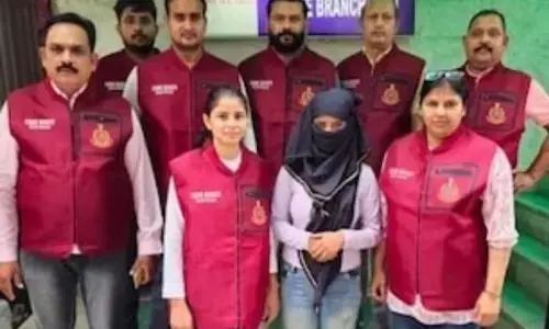 महिला ने शादीशुदा प्रेमी के 11 साल के बेटे को मार डाला,पुलिस ने पहचान के लिए खंगाले 300 सीसीटीवी महिला ने शादीशुदा प्रेमी के 11 साल के बेटे को मार डाला,पुलिस ने पहचान के लिए खंगाले 300 सीसीटीवी