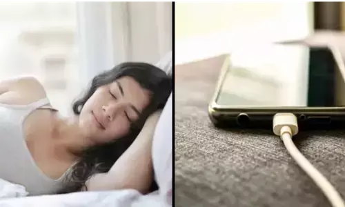 Apple ने iPhone प्रयोग करने वालों के लिए जारी की ये चेतावनी! अगर आपके पास आईफोन है तो ध्यान से पढ़िए! Apple ने iPhone प्रयोग करने वालों के लिए जारी की ये चेतावनी! अगर आपके पास आईफोन है तो ध्यान से पढ़िए!