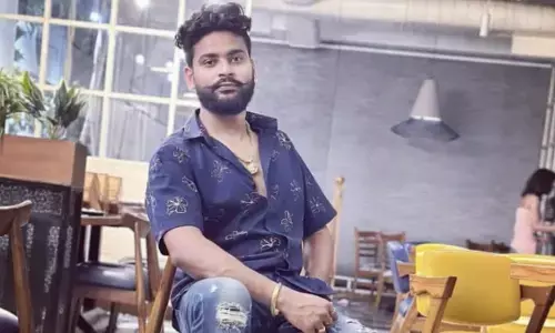 लखनऊ : लिव इन रिलेशनशिप में रह रही युवती की प्रेमी ने गोली मारकर की हत्या, युवक गिरफ्तार! लखनऊ : लिव इन रिलेशनशिप में रह रही युवती की प्रेमी ने गोली मारकर की हत्या, युवक गिरफ्तार!