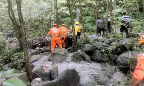 हिमाचल प्रदेश में बारिश से मरने वालों की संख्या बढ़कर 74 हुई; देहरादून के कालूवाला में जलभराव हिमाचल प्रदेश में बारिश से मरने वालों की संख्या बढ़कर 74 हुई; देहरादून के कालूवाला में जलभराव